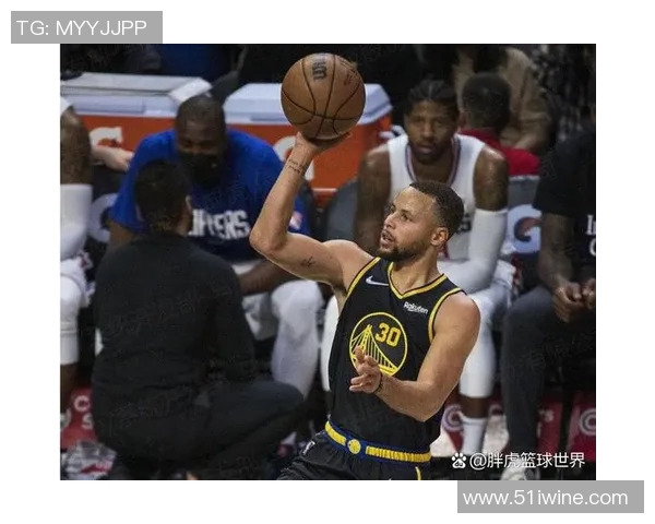 勇士与灰熊激战正酣NBA直播精彩瞬间回顾与分析